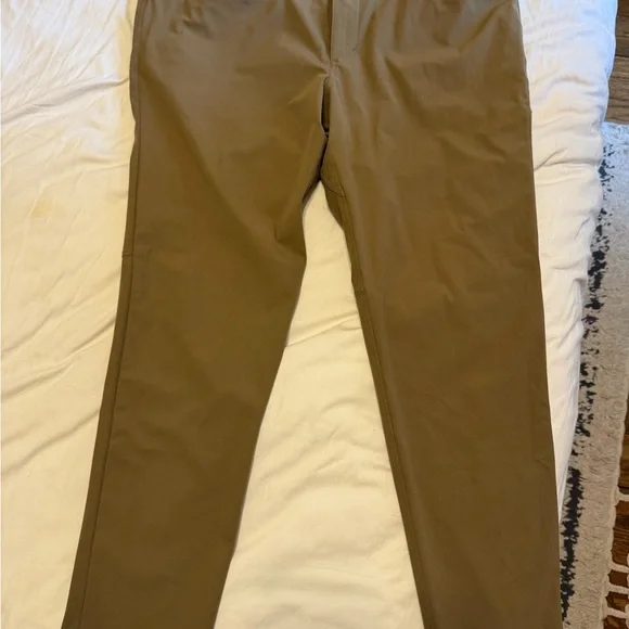 Lululemon Men’s ABC Classic-Fit 5 Pocket Warpstreme Pant 38Wx32L - Picture 3 of 3